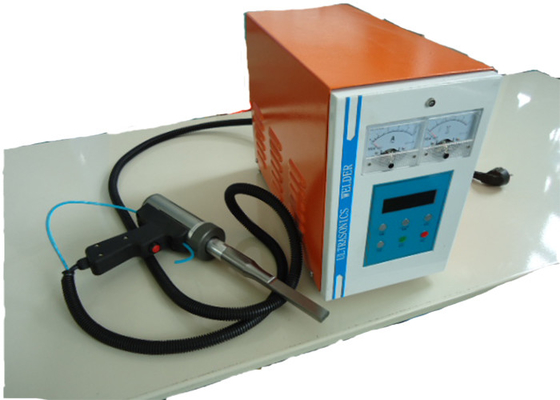 PLC المحمولة آلة لحام البلاستيك بالموجات فوق الصوتية 500W لحام البلاستيك بالموجات فوق الصوتية